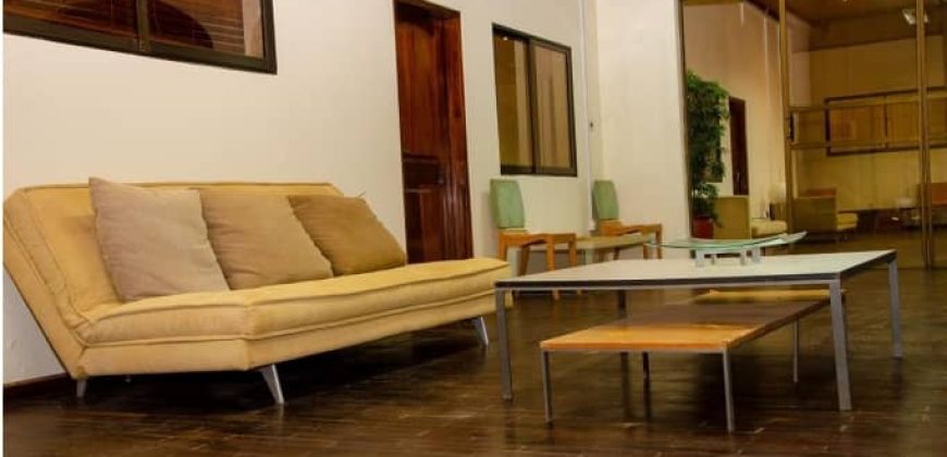 SEVEN (7) EN-SUITE BEDROOMS FAMILY HOME