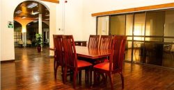 SEVEN (7) EN-SUITE BEDROOMS FAMILY HOME