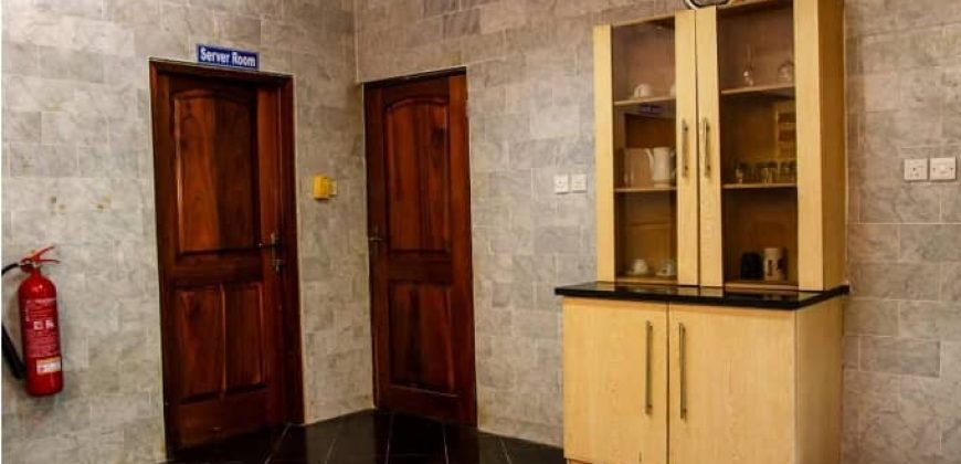 SEVEN (7) EN-SUITE BEDROOMS FAMILY HOME